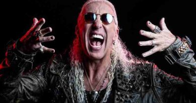 DEE SNIDER: Νέο προσωπικό άλμπουμ