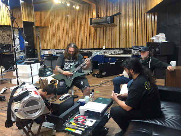 Soulfly-studio