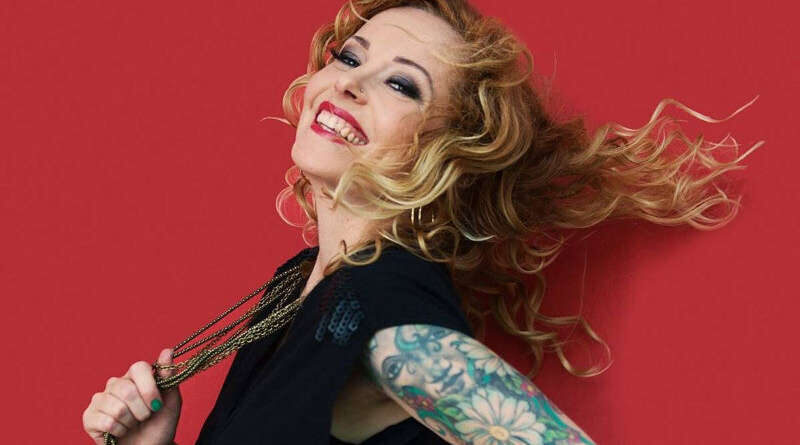 ANNEKE VAN GIERSBERGEN: Video για το νέο κομμάτι I Saw A Car