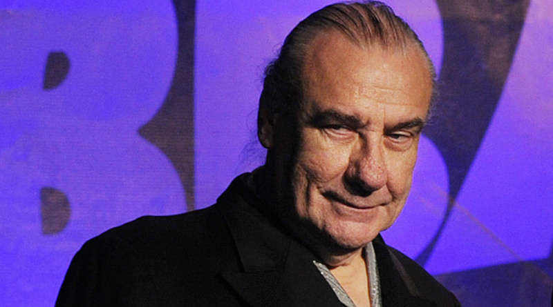 BILL WARD: Ετοιμάζει τη βιογραφία του