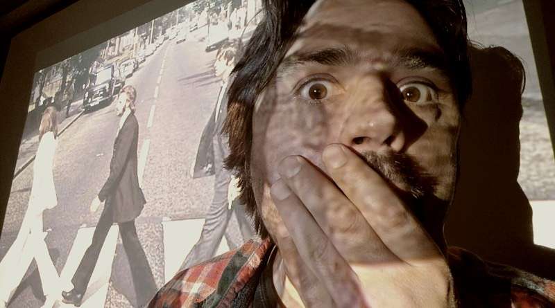 ΓΙΩΡΓΟΣ ΛΙΤΣΙΚΑΚΗΣ: Διασκευάζει το Help των Beatles