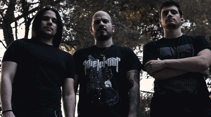 DISSENTING MINDS: Ακούστε ολόκληρο το νέο άλμπουμ Fly in The Face of God