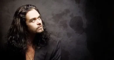 Midnight-Crimson Glory
