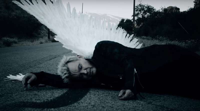 BILLY IDOL: Επιστρέφει με νέο EP. Ακούστε το Bitter Taste