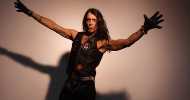 Stephen Pearcy