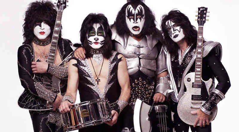 KISS: Ακούστε την ακυκλοφόρητη ακουστική εκδοχή του Beth