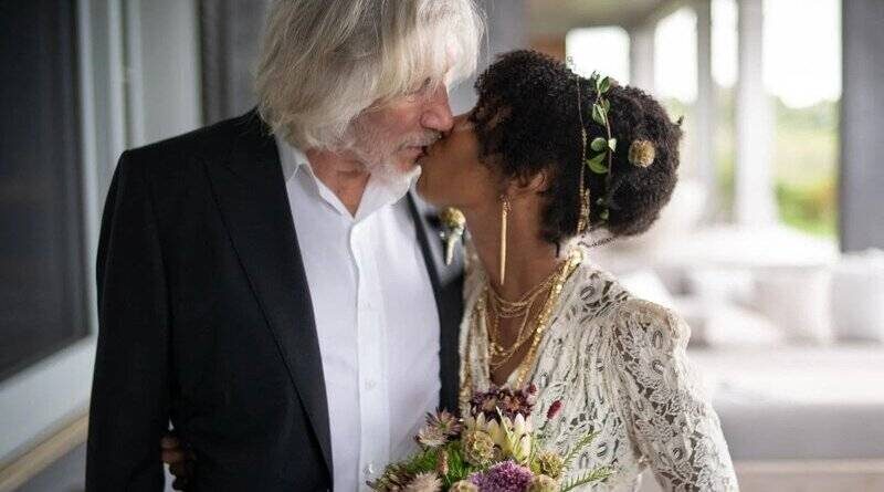 Roger Waters - Kamilah Chavis