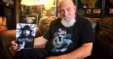 Η metal κοινότητα αποτίει φόρο τιμής στον Jon Zazula