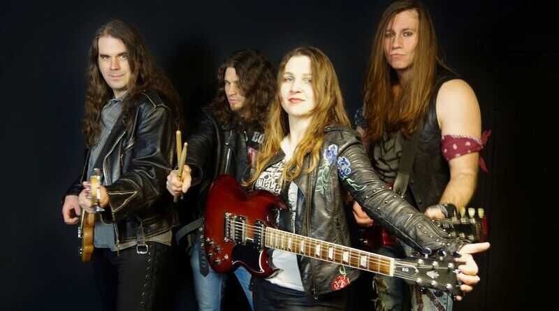 ANDY ROCKS: Ραντεβού στο Holywood live stage στις 9 Απριλίου