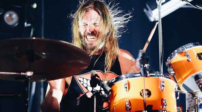 FOO FIGHTERS: Απεβίωσε ο Taylor Hawkins