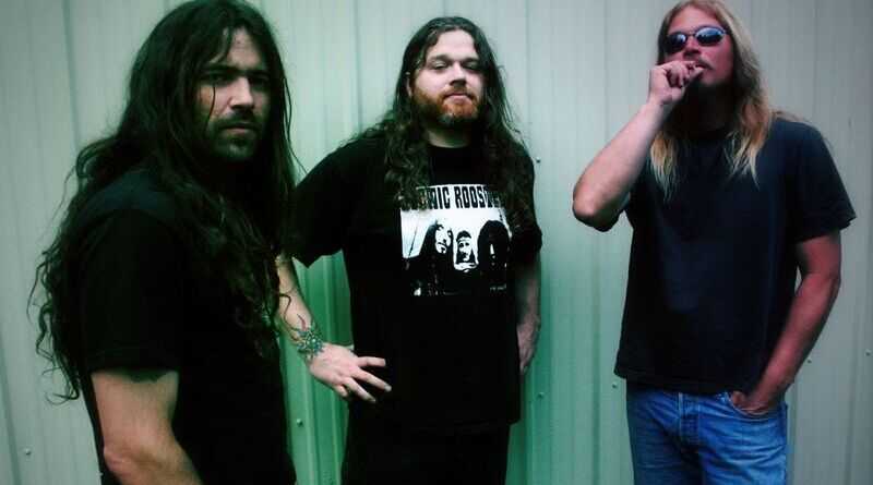 MOS GENERATOR: Επανακυκλοφορεί το "Songs For Future Gods"