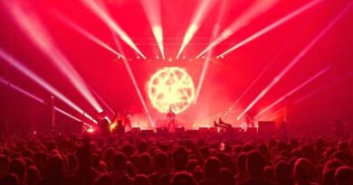 VILLAGERS OF IOANNINA CITY: Το live video του "Zvara"