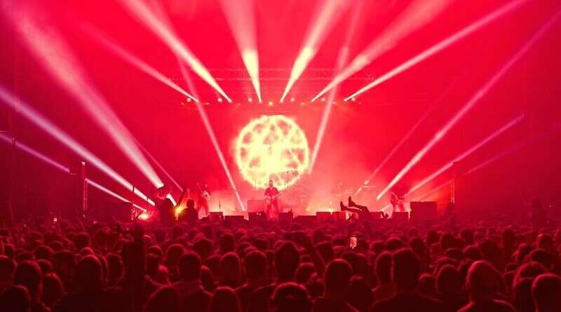 VILLAGERS OF IOANNINA CITY: Το live video του "Zvara"