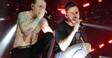 LINKIN PARK: Ακούστε το ακυκλοφόρητο "Fighting Myself"