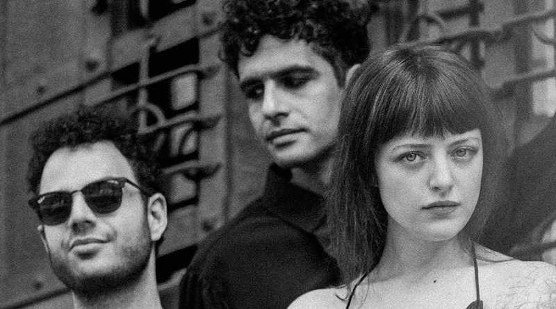 Τρία singles απο τους Silky Psyche