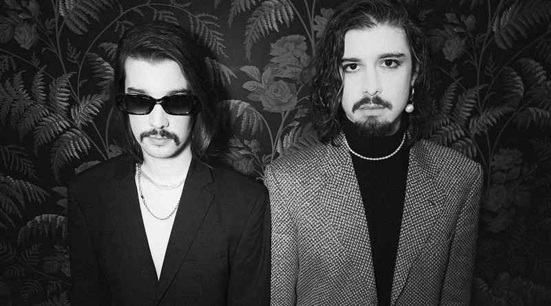 PINK VANITY: Κυκλοφόρησε το νέο τους άλμπουμ