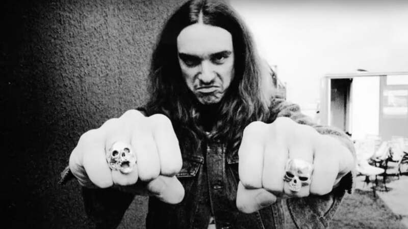 Cliff Burton: Ο θρυλικός μπασίστας που έφυγε νωρίς