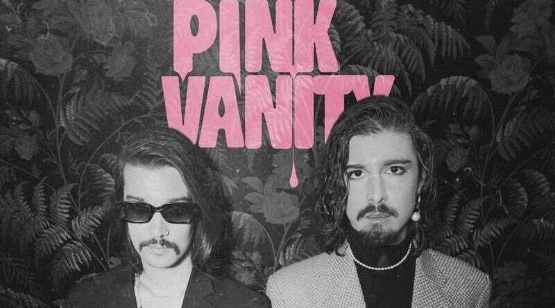 Pink Vanity, Budgerigar, Savina @ Arch Club