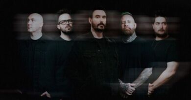 Breaking Benjamin
