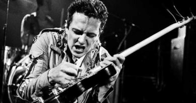 Joe Strummer