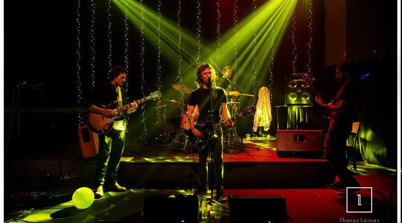 Αντί Λογικής