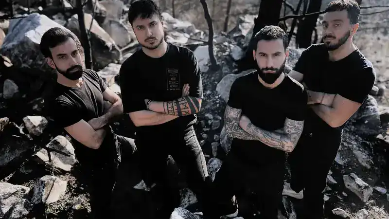 FACELESS ENVOY: Κυκλοφορούν το πρώτο τους single "Sleeping Giants"
