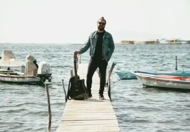 Οι Jon Voyager band σε περιοδεία Jon Voyager