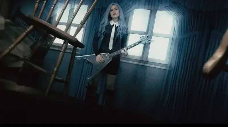 Alissa White-Gluz - Alissa