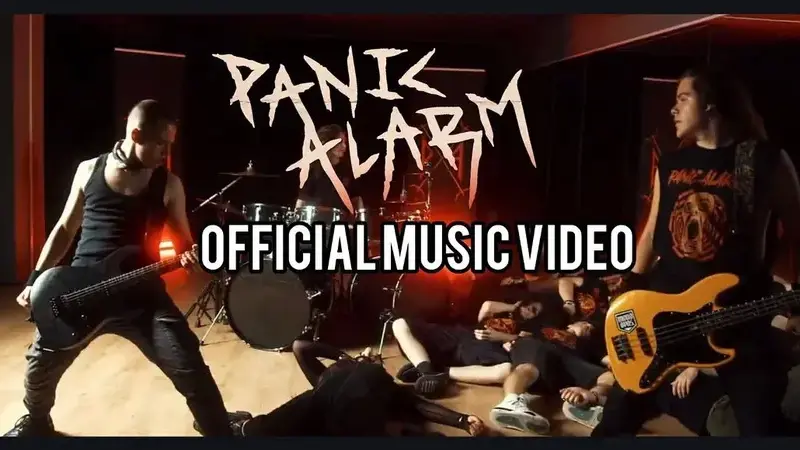 PANIC ALARM: Video για το ομώνυμο "Panic Alarm"