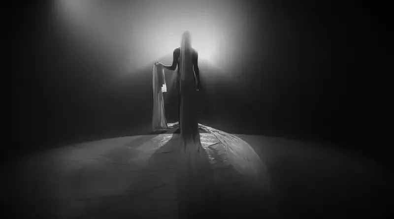 Νέο single/video απο τους Universe217, "Wrong"