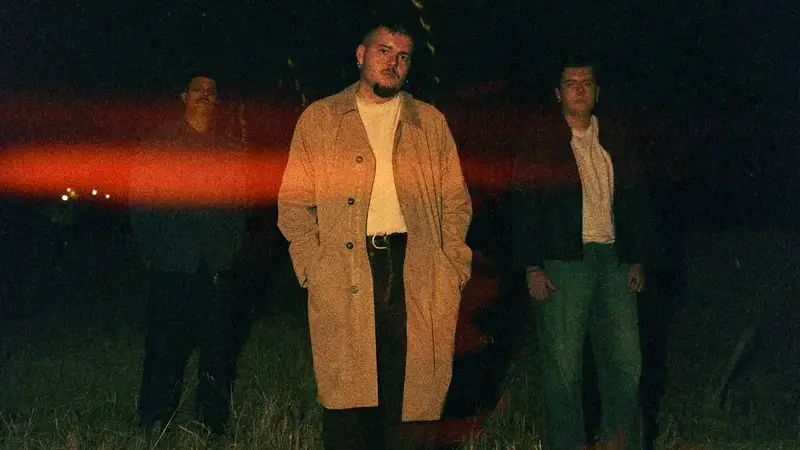 Νέο διπλό single από τους Loud Silence - Filled With Nothing / Feeling like GOD