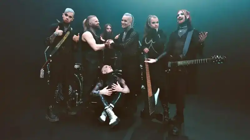 LORD OF THE LOST: Νέο single "I’m A Diamond" σε συνεργασία με τους Salatio Mortis