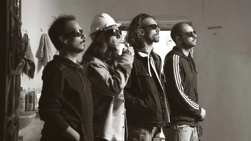 COMMON PEOPLE: Νέο single "Once in a While" προάγγελος του επερχόμενου άλμπουμ