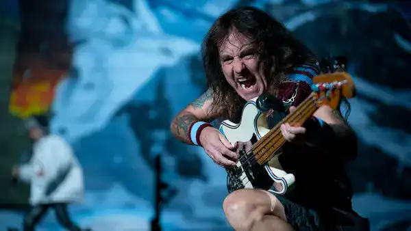 Steve Harris