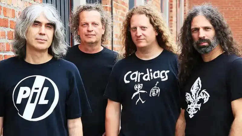 VOIVOD: Νέο live άλμπουμ "Symphonique", με πρώτο single το "Forgotten In Space"