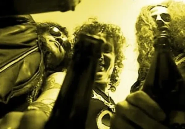 JUNKWOLF: Νέο single και video "Junkwolf's Way"