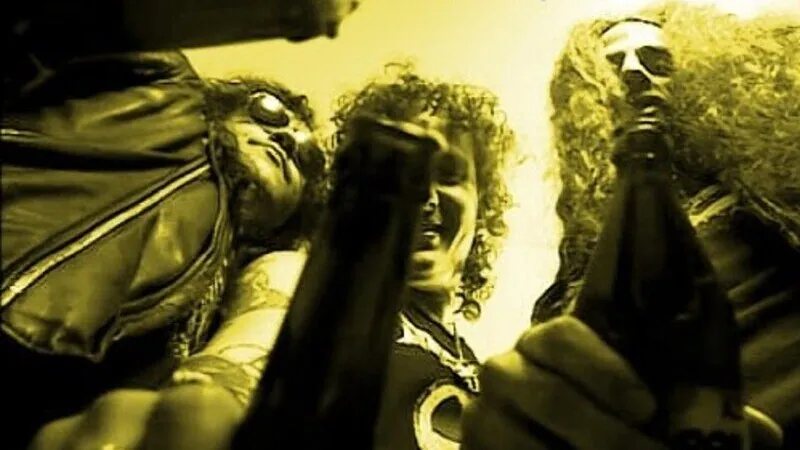 JUNKWOLF: Νέο video "Junkwolf's Way"