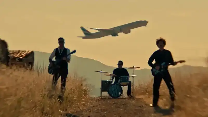 CORAL FUZZ: Video για το single "Reflections in my Mind"