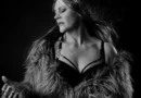 FLOOR JANSEN