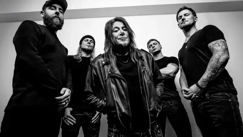 KAI HANSEN: Νέο single "Welcome To Life" από το επερχόμενο solo άλμπουμ "Born With A Hammer"