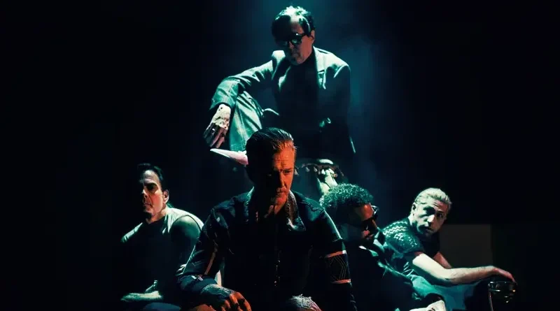 Queens Of The Stone Age