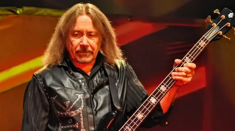 Ian Hill