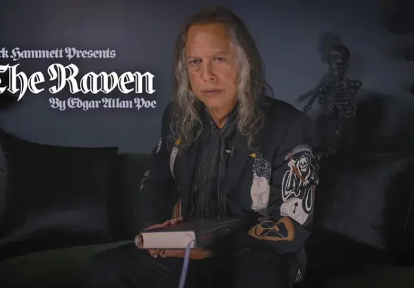 Ο Kirk Hammett απαγγέλλει το "The Raven" του Edgar Allan Poe για το Halloween