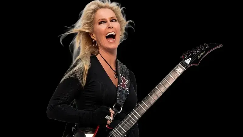 LITA FORD: Νέο single και video "Dracula"